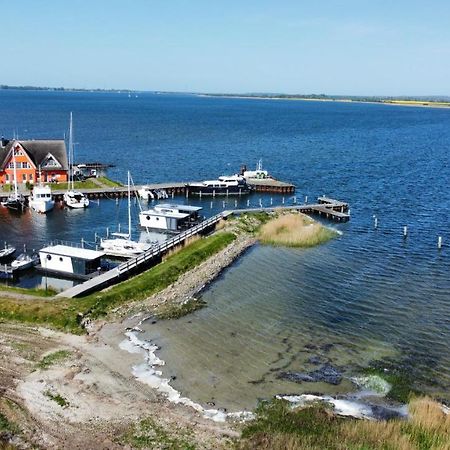 Hausboote Und Fewo Vieregge エクステリア 写真